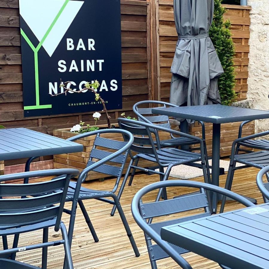 Logis - Hotel & Restaurant Saint Nicolas Chaumont-en-Vexin Εξωτερικό φωτογραφία